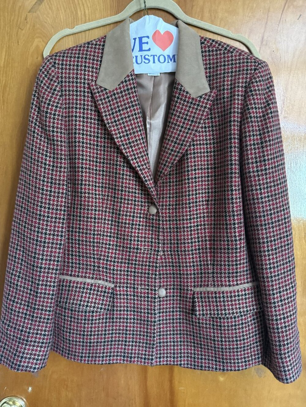 Pendleton Vintage Wool Red Tan and Black Houndstooth Velvet Trim Lined Blazer‎